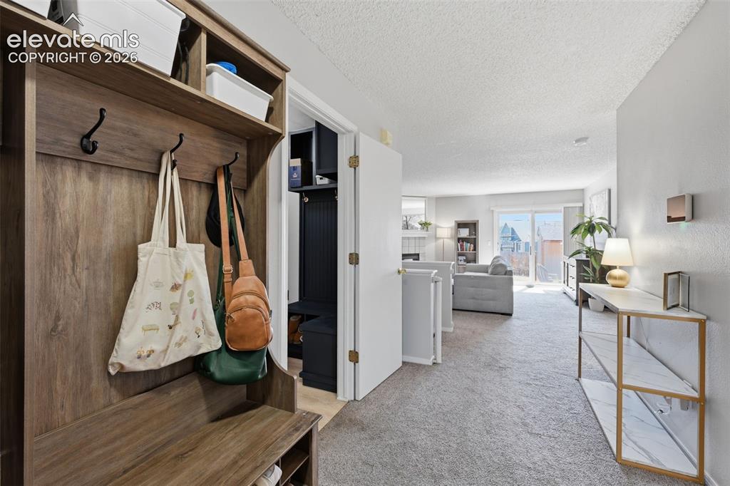 Image 13 of 31: Mud Room