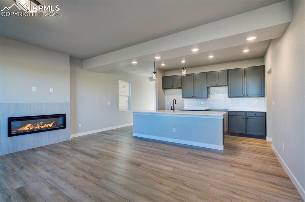 Image 5 of 48: Kitchen