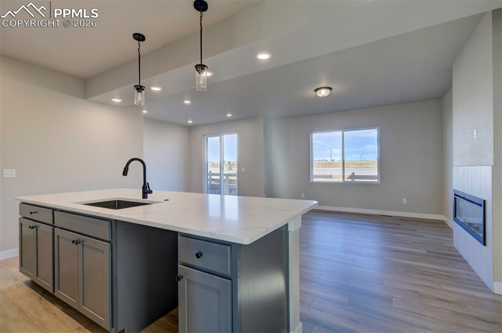 Image 9 of 48: Kitchen