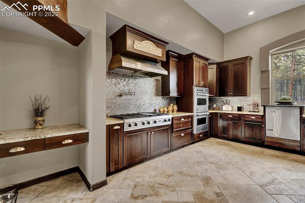 Listing 3687569, Image 10 of 50