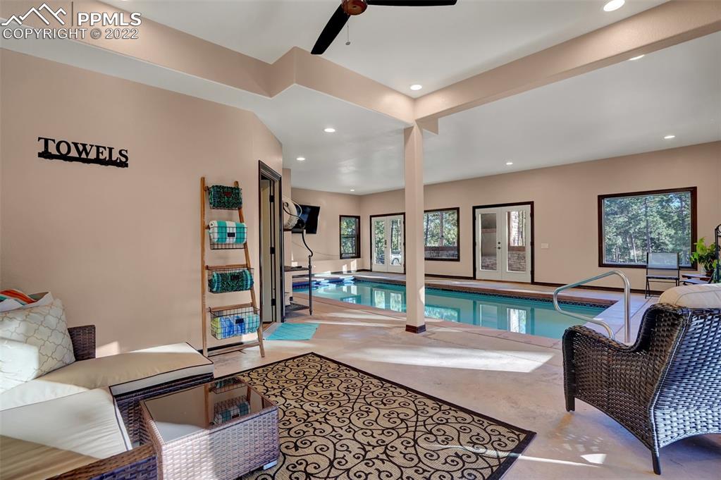 Listing 3687569, Image 37 of 50