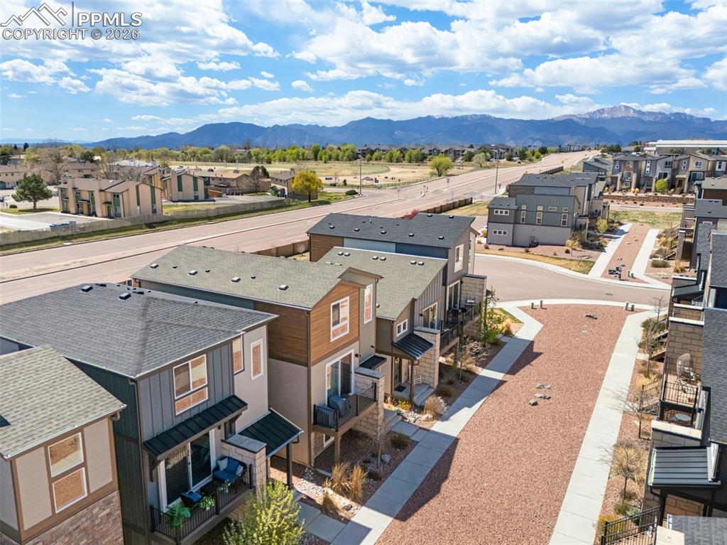 Image 29 of 33: Bonus Room