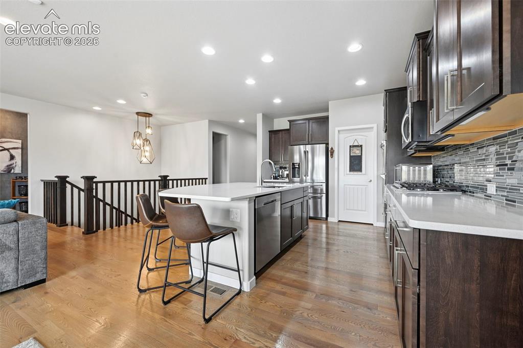 Image 11 of 50: Kitchen