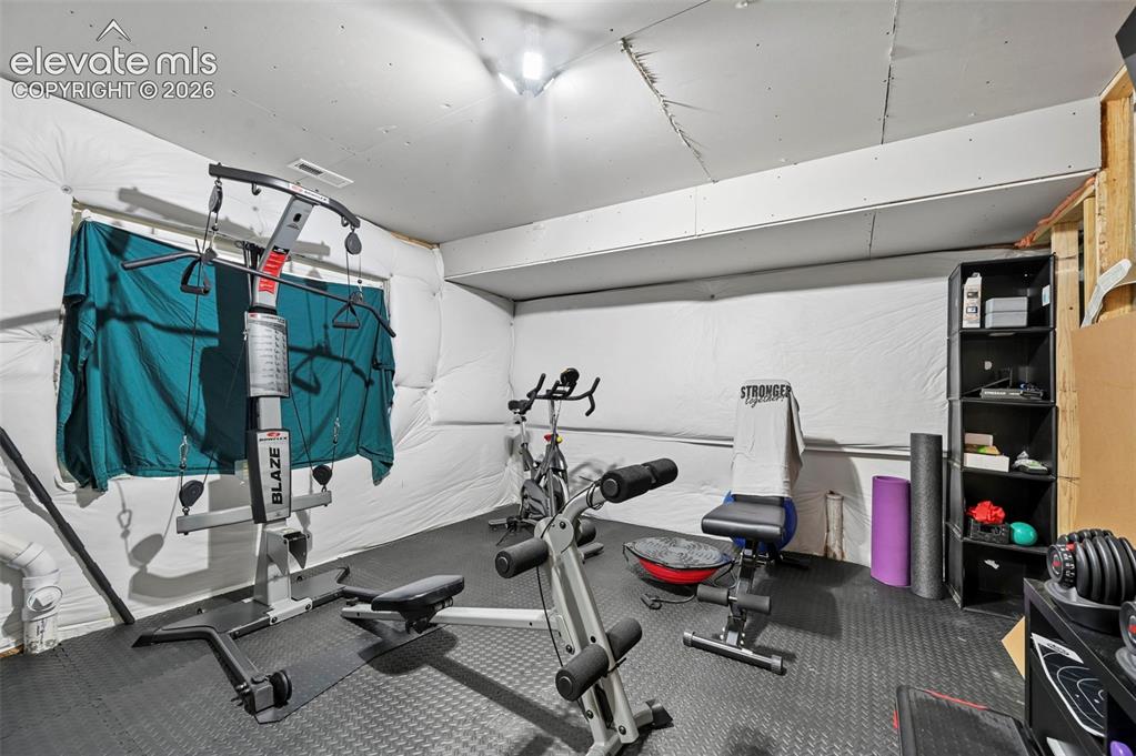 Image 41 of 50: Exercise Room