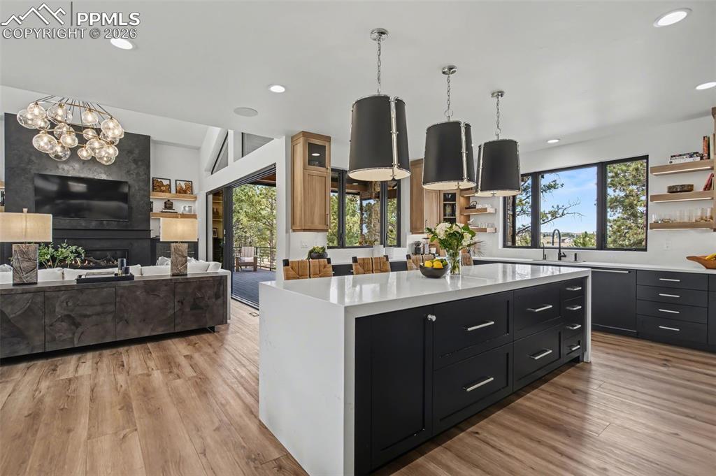 Image 13 of 50: No Description Available