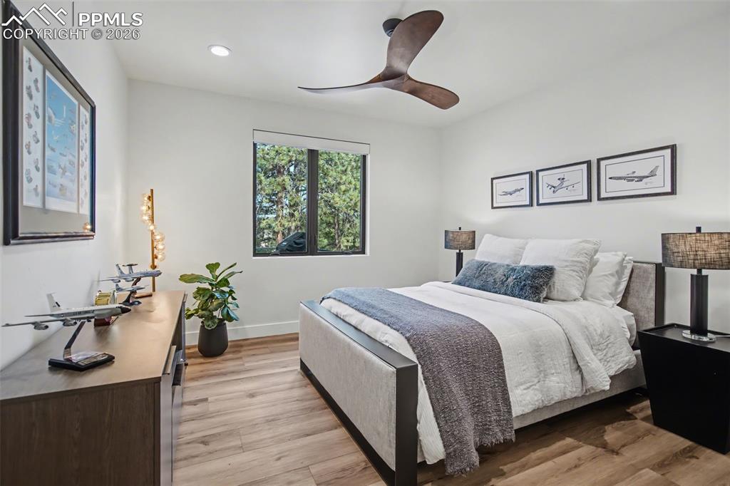 Image 23 of 50: No Description Available