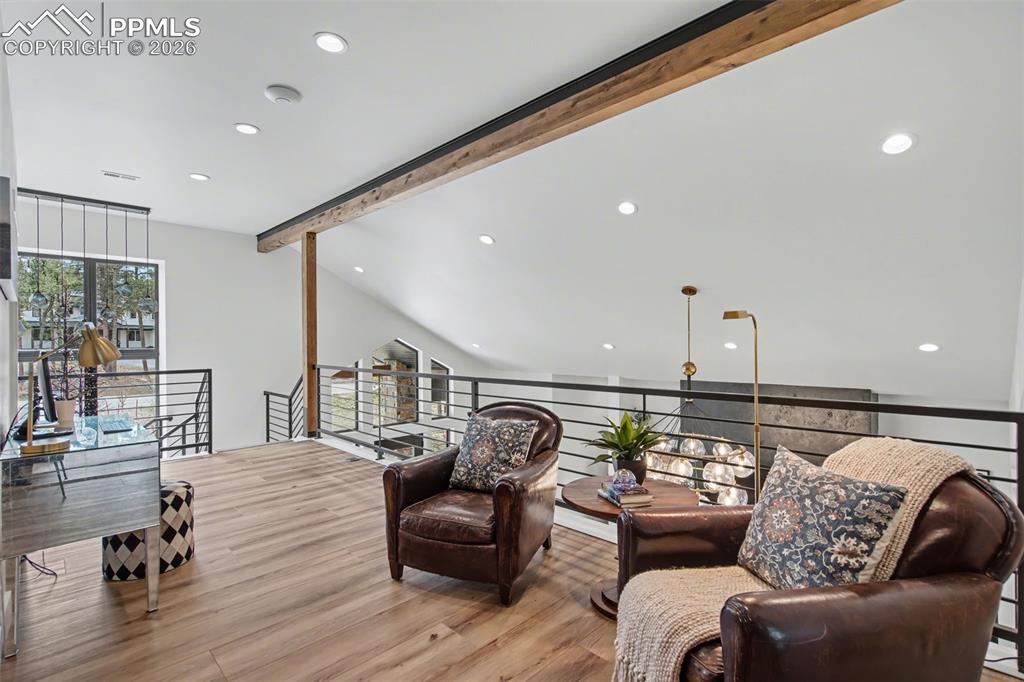 Image 26 of 50: No Description Available