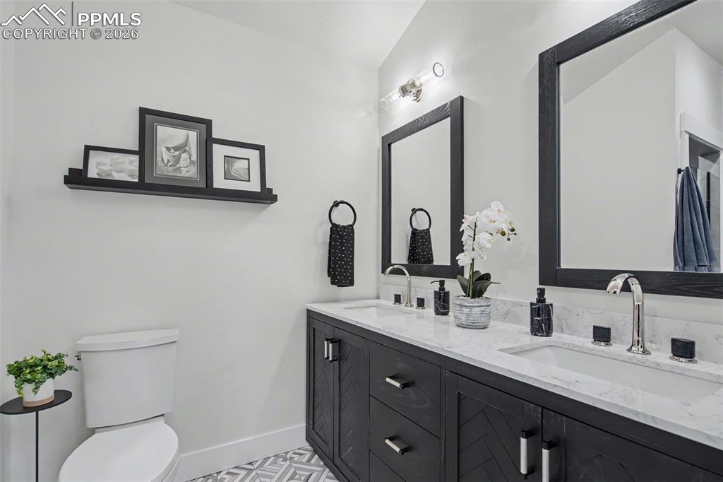 Image 29 of 50: No Description Available