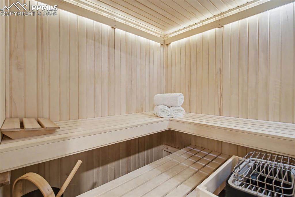 Image 35 of 50: No Description Available