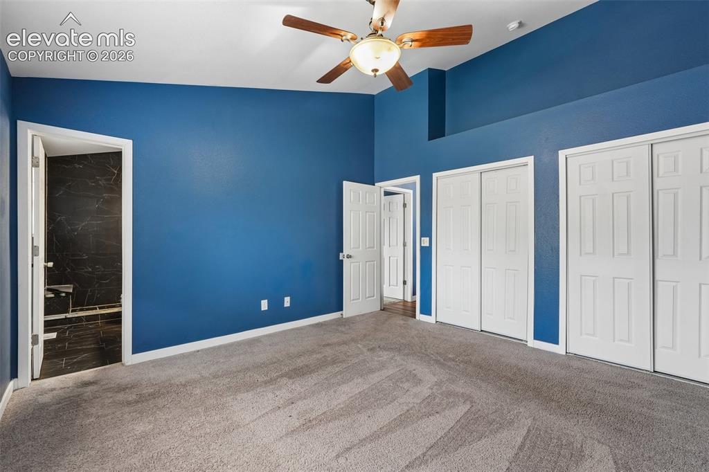 Image 11 of 30: Bedroom