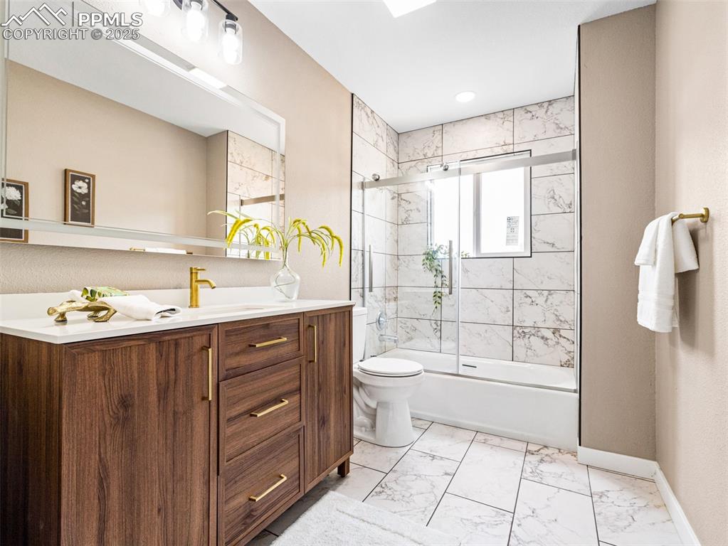 Image 3 of 42: Bathroom