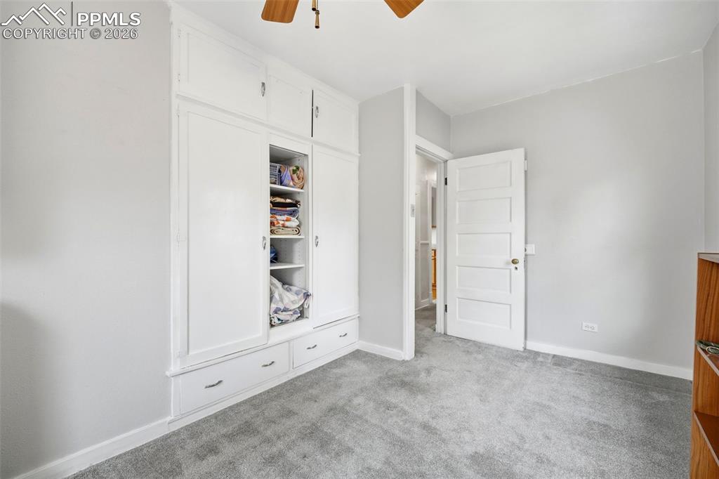 Image 15 of 44: Bedroom