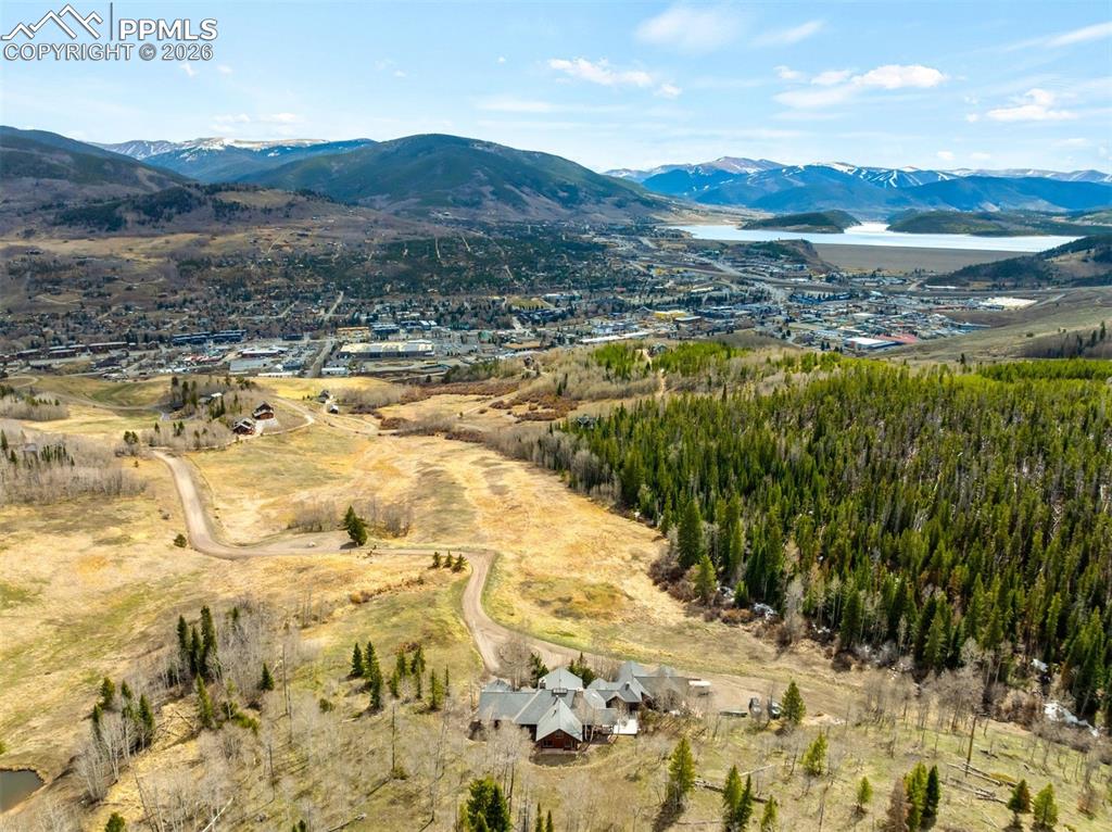 Image 44 of 50: View