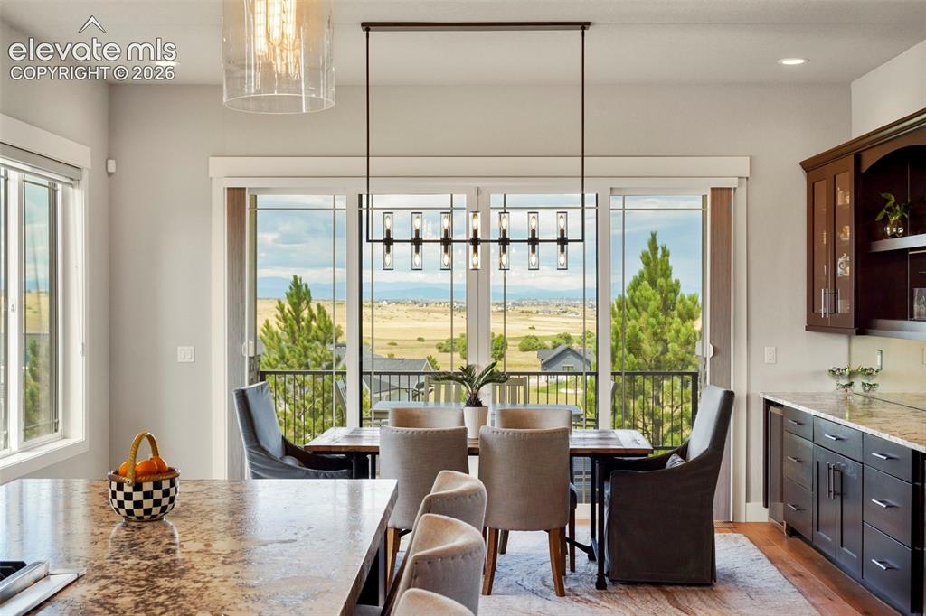 Image 12 of 43: Dining Area