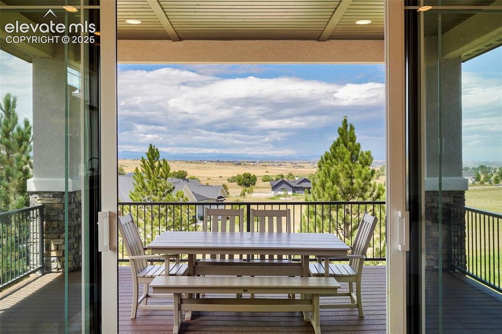 Image 16 of 43: Balcony