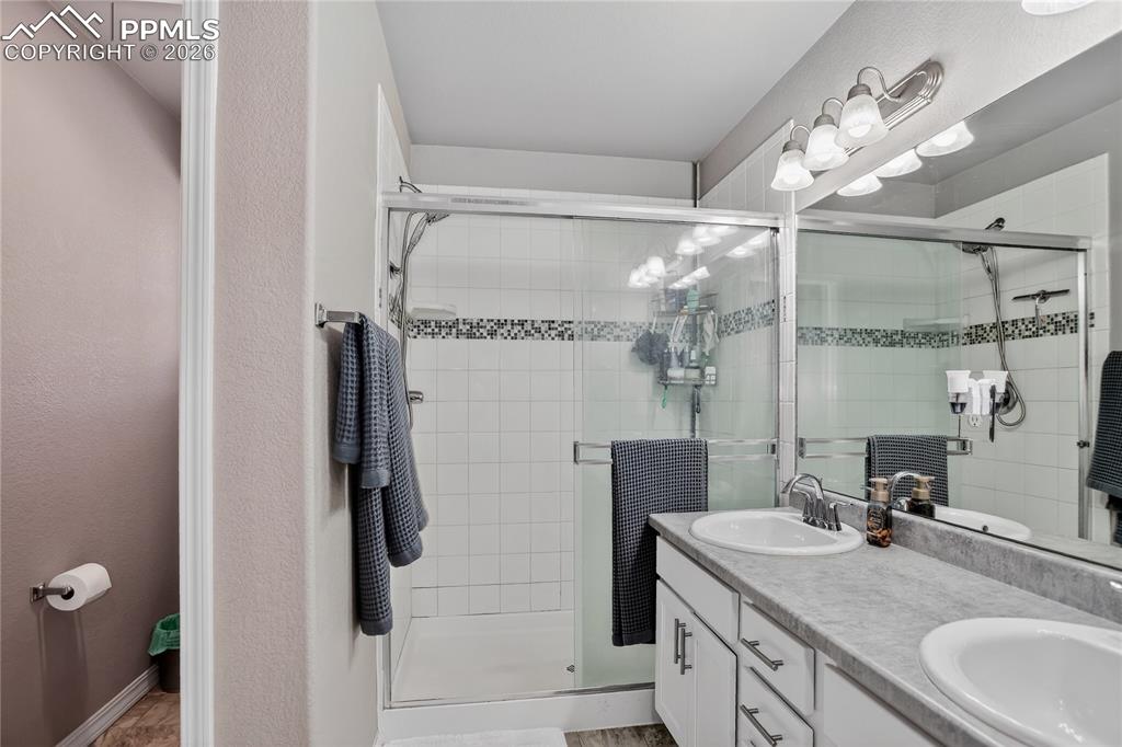 Image 20 of 25: Master Bathroom