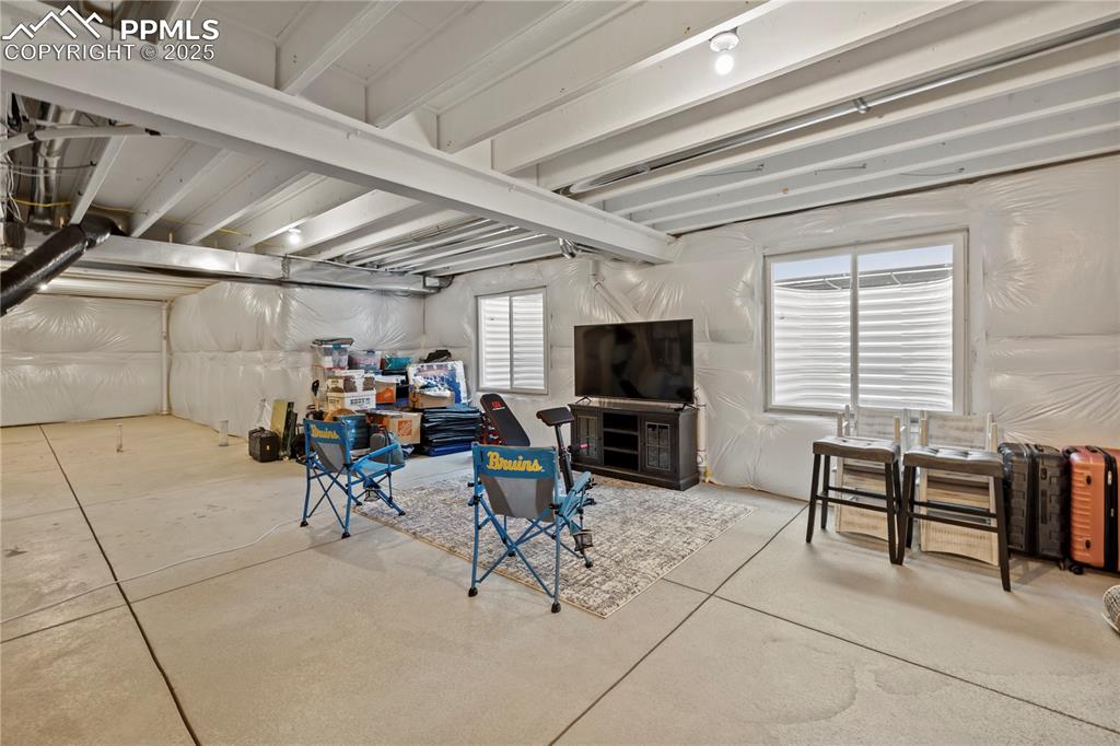 Image 31 of 50: Basement