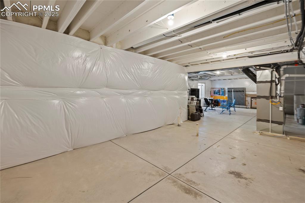 Image 34 of 50: Basement