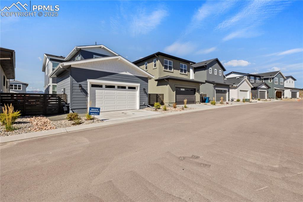 Image 40 of 50: Community