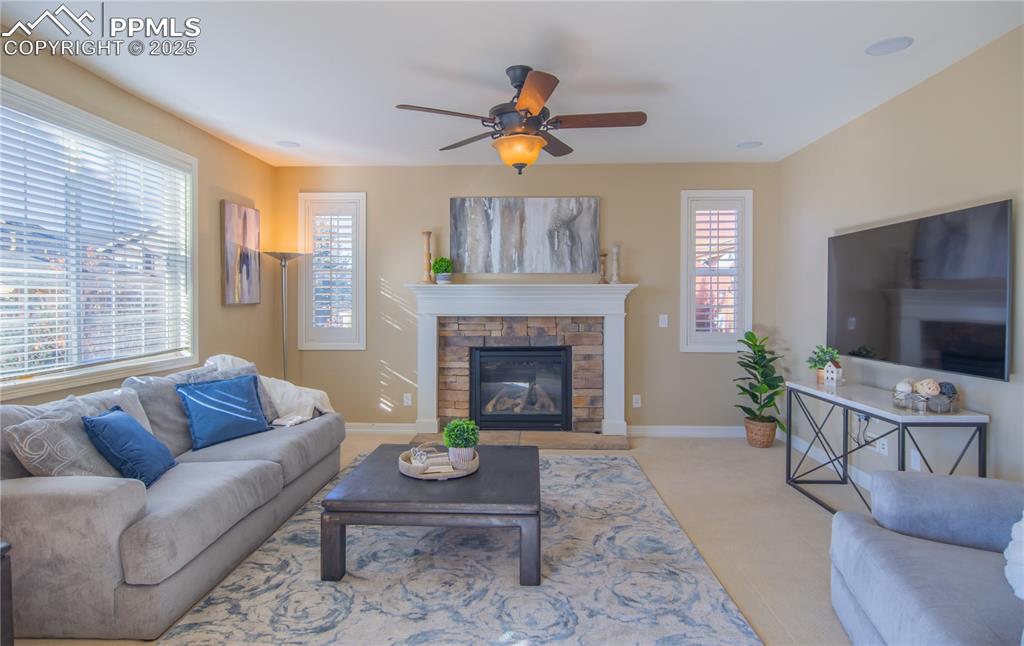 Image 12 of 44: Living Room