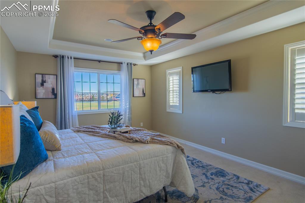 Image 16 of 44: Bedroom