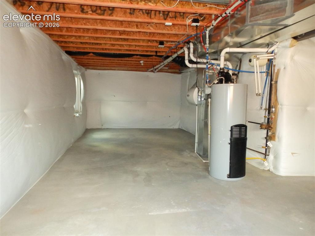 Image 19 of 22: Basement