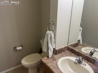 Image 8 of 11: Bathroom
