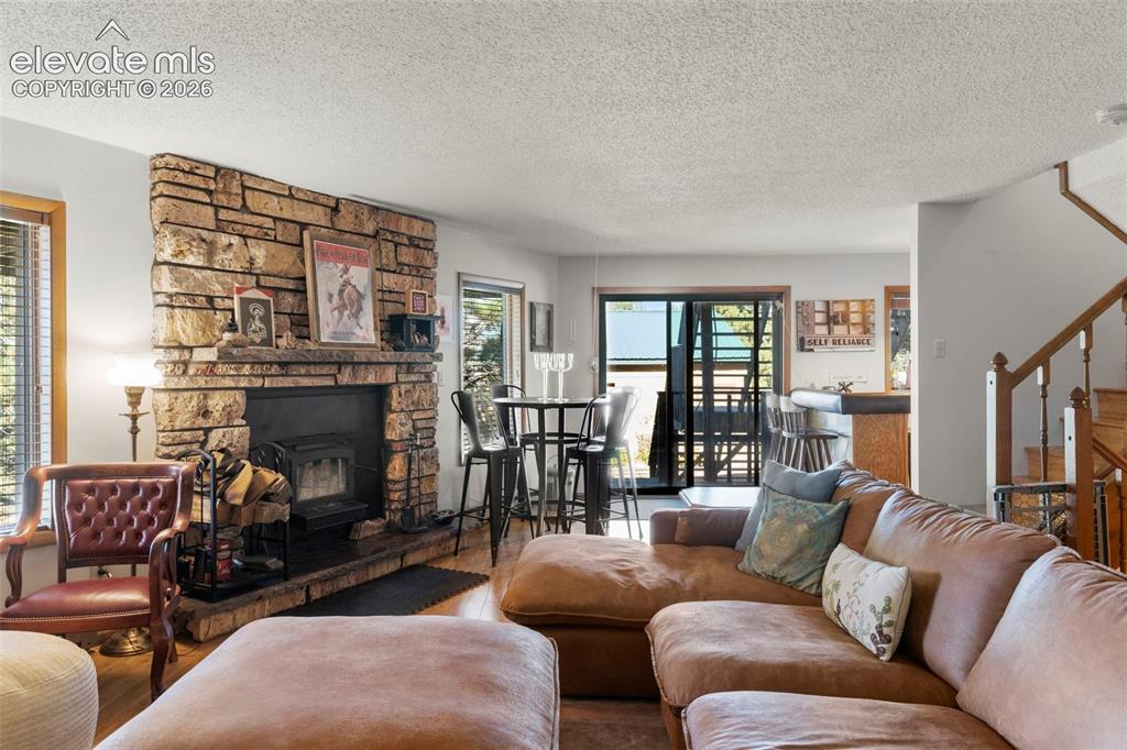 Image 8 of 28: Living Room
