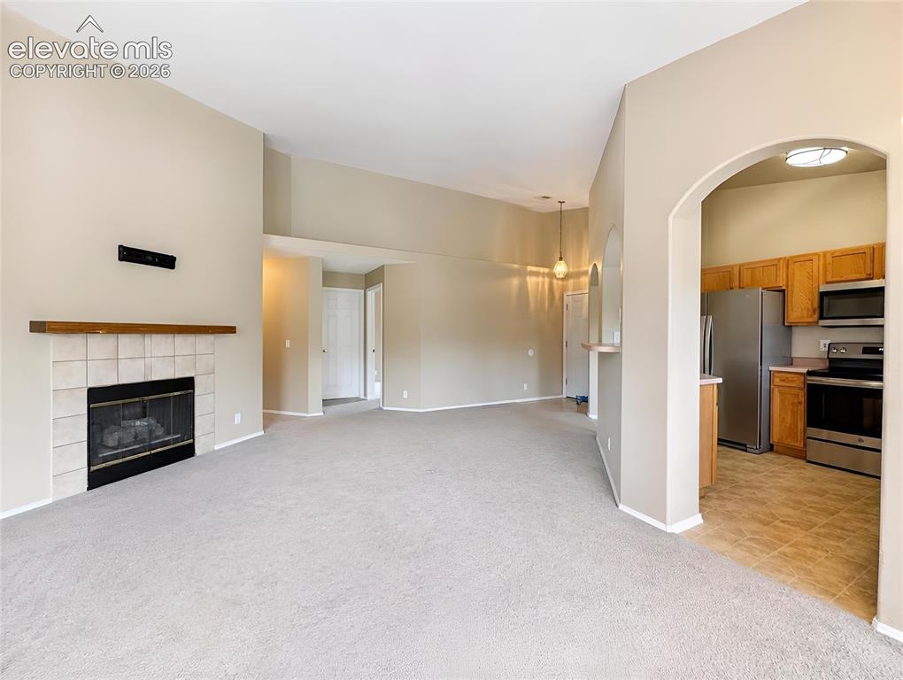 Image 7 of 24: Living Room
