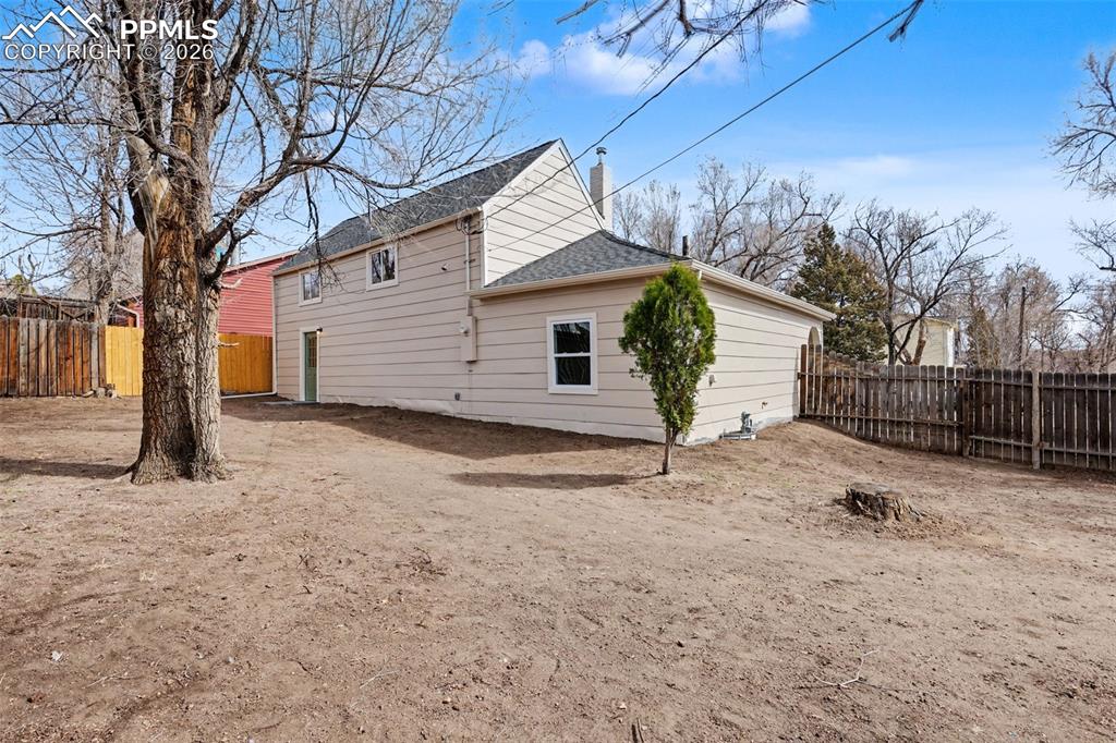 Image 46 of 46: Side of Structure