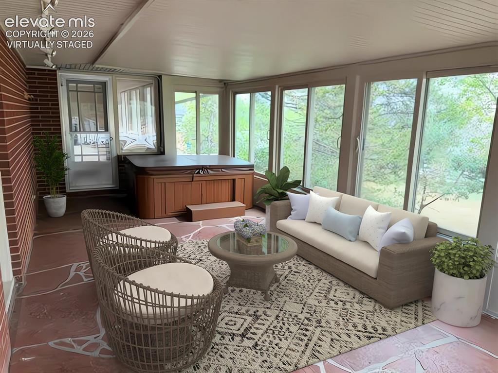 Image 13 of 27: Virtually staged sun room