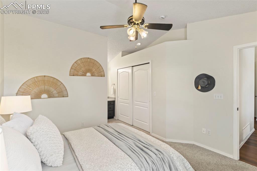 Image 12 of 42: Bedroom