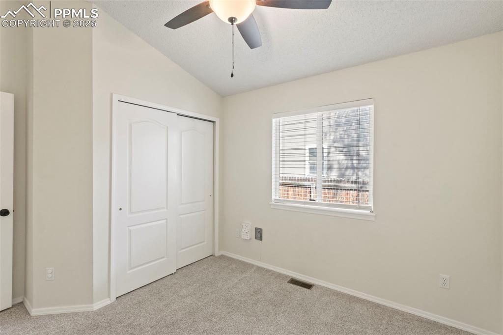 Image 21 of 42: Bedroom