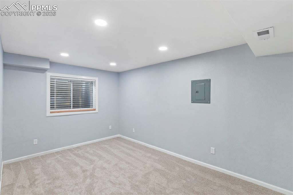 Image 29 of 42: Basement