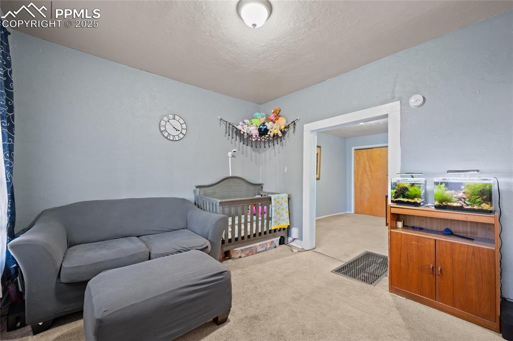 Image 11 of 26: Bedroom