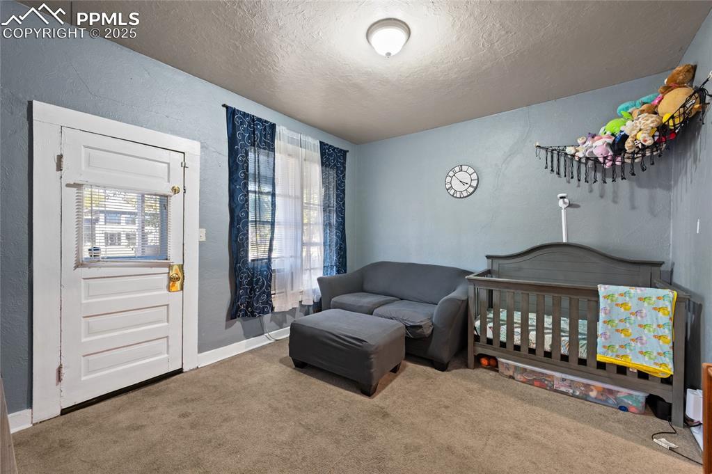 Image 12 of 26: Bedroom