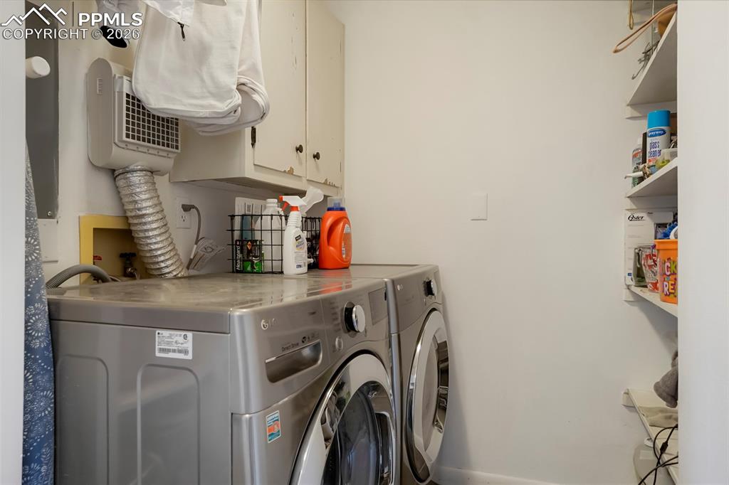 Image 13 of 41: Laundry