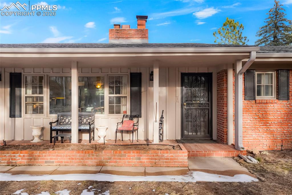 Image 2 of 41: Entry