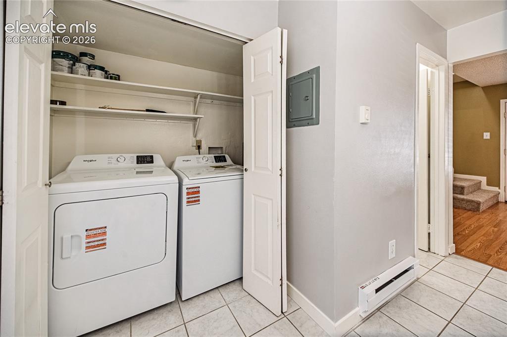 Image 12 of 26: Laundry