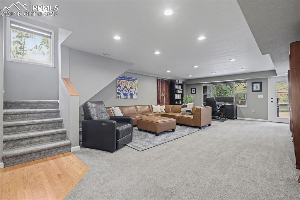 Image 11 of 44: Living Room