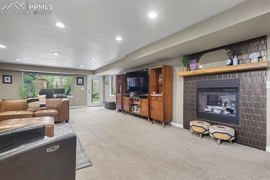 Image 12 of 44: Living Room