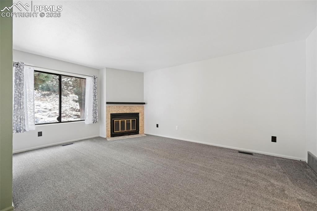 Image 8 of 39: Living Room