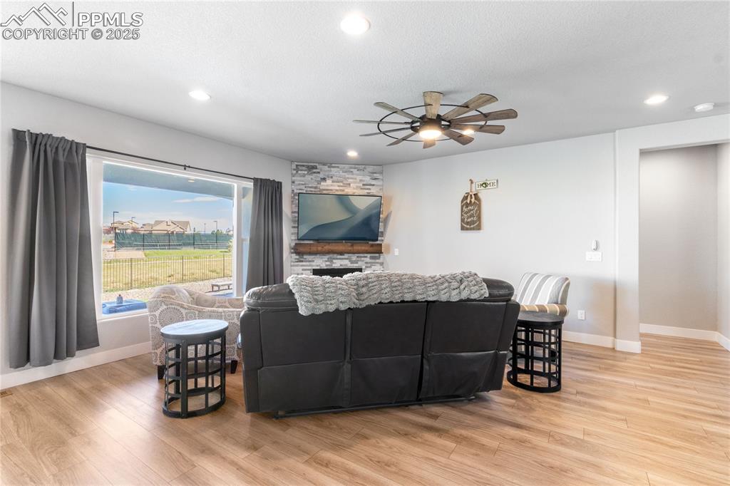 Image 8 of 37: Living Room