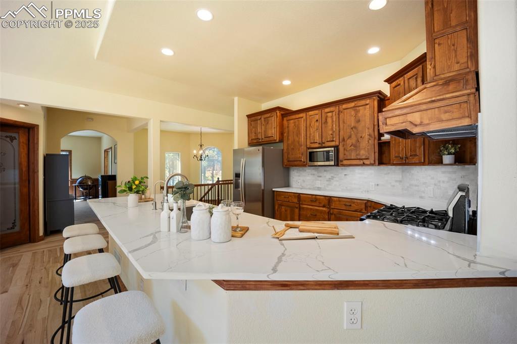 Image 3 of 49: Kitchen