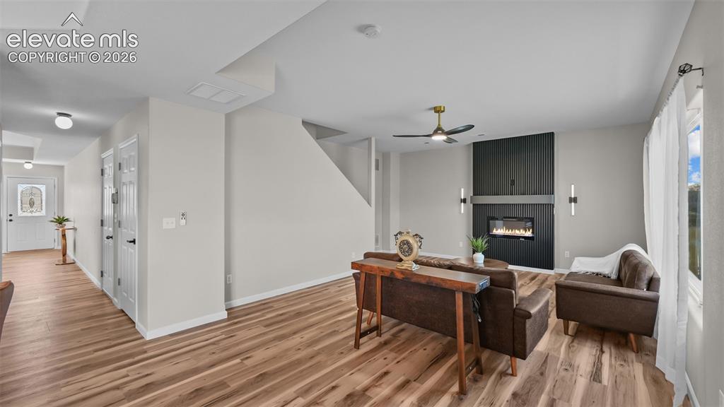 Image 10 of 47: Brand new electric fireplace