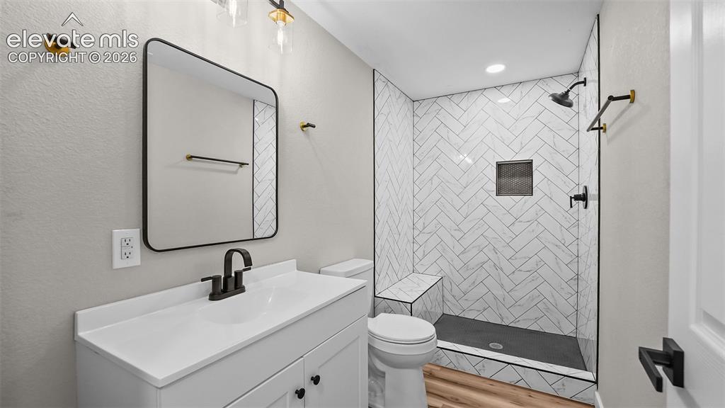 Image 33 of 47: New tiled bathrooms