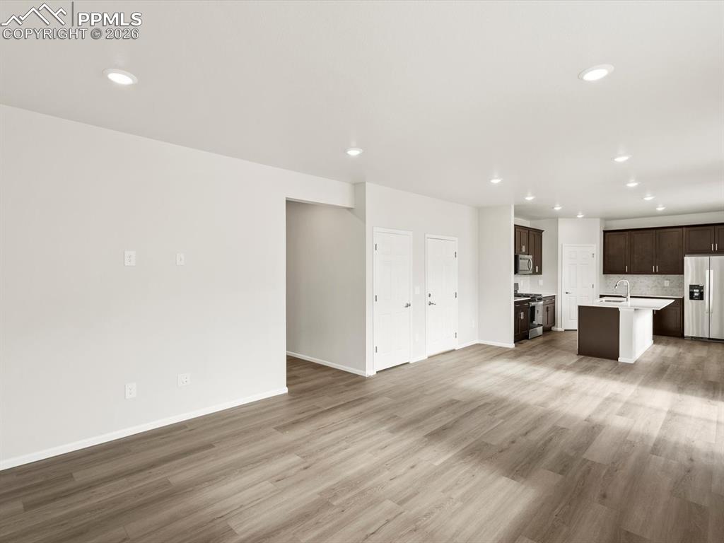 Image 8 of 25: Living Room