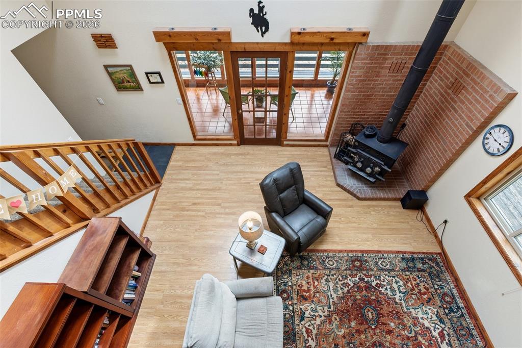 Image 12 of 50: Living Room