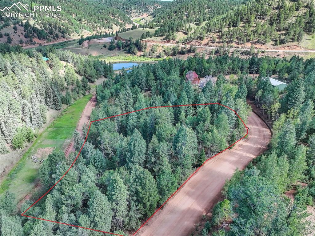Image 4 of 10: Property Lines approximate; not a survey.