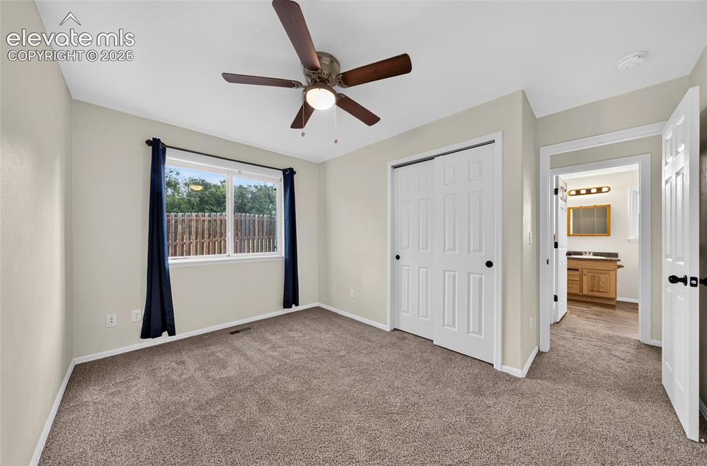 Image 11 of 19: Bedroom